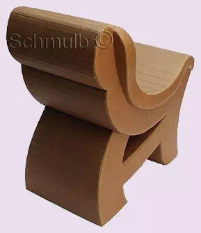 Meuble en carton. Chaise